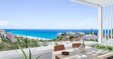 Ático 2 habitaciones con airea acondicionado, con vista al mar, con junto al mar en Villajoyosa, España