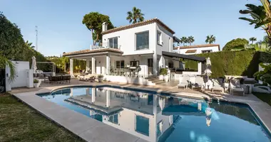 Villa 4 bedrooms with Air conditioner, with Terrace, with Swimming pool in Marbella, Spain