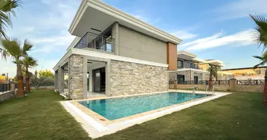 Villa 6 zimmer in Kuşadası, Türkei