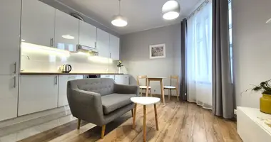 Mieszkanie 1 pokój w Łódź, Polska