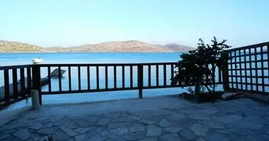 Dom wolnostojący 9 pokojów w District of Agios Nikolaos, Grecja