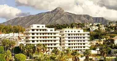 3 bedroom apartment in Marbella, Spain