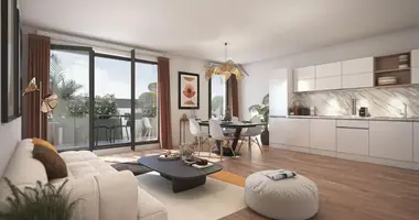 4 bedroom apartment in Metropolitan France, France