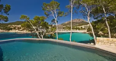 Villa  mit Klimaanlage, mit Meerblick, mit Garage in Spanien