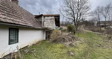 2 room house in Bezered, Hungary
