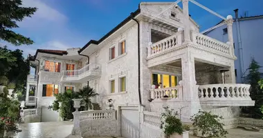 Villa 5 bedrooms with Sea view in Polygyros, Greece