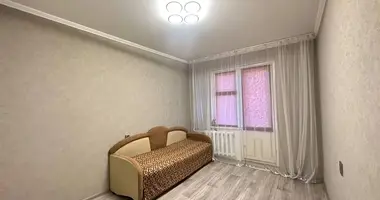 Wohnung 4 zimmer in Baryssau, Belarus