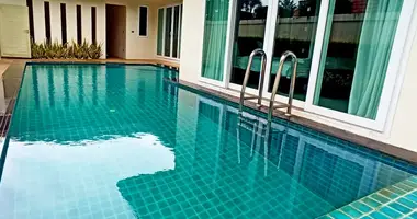 4 bedroom house in Chon Buri Province, Thailand