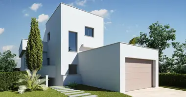 Villa  con Terraza, con Garaje, con Jardín en Benalmadena, España