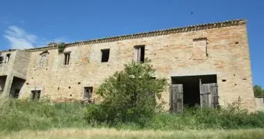 Casa 14 habitaciones en Terni, Italia