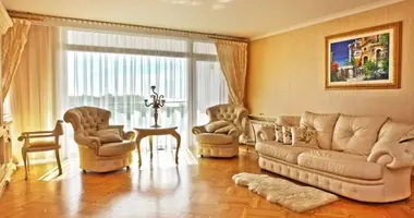 Mieszkanie 5 pokojów w Jurmała, Łotwa