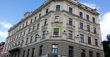 Edificio rentable en Riga, Letonia