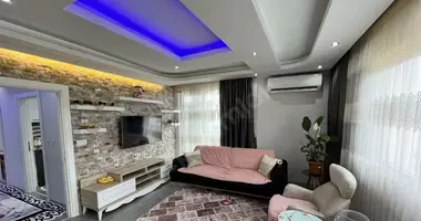 Apartamento 4 habitaciones en Muratpasa, Turquía