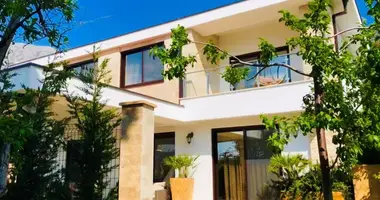 Villa 3 bedrooms in Pecurice, Montenegro