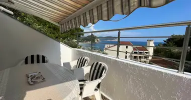 Wohnung 2 Schlafzimmer in Petrovac, Montenegro