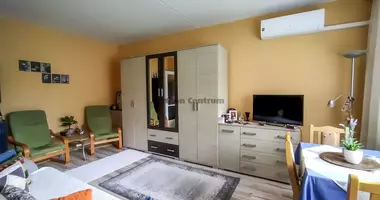 2 room apartment in Varpalota, Hungary