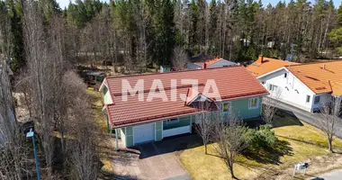 Haus 5 zimmer in Oulu sub region, Finnland