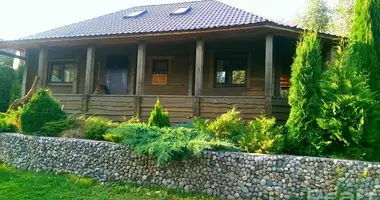 Casa de campo en Aliachnovicki sielski Saviet, Bielorrusia