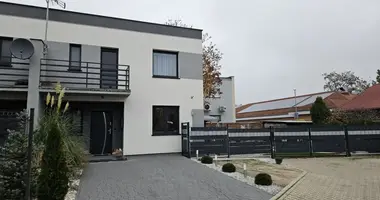 Apartamento en Koscian, Polonia