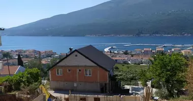 Dom w Herceg Novi, Czarnogóra