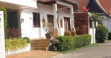 Villa 4 chambres dans Rawai, Thaïlande