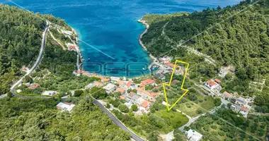 Plot of land in cara, Croatia