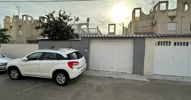 Haus 3 Zimmer in Torrevieja, Spanien