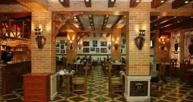 Restoran 1 834 m² _just_in Khanabad, O‘zbekiston