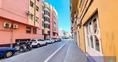 Nieruchomości komercyjne 721 m² w Alicante, Hiszpania