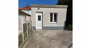 4 room house in Nova Mokosica, Croatia