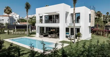 Villa en Estepona, Španjolska