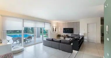 Villa 7 habitaciones en Lonato del Garda, Italia