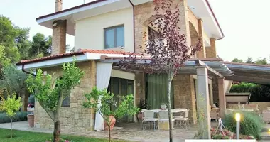 Villa 6 habitaciones con Piscina en Municipio de Kassandra, Grecia