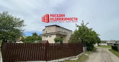 Mieszkanie 4 pokoi w Mosty, Białoruś
