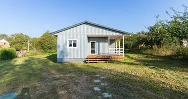 Maison dans Astrosycki siel ski Saviet, Biélorussie