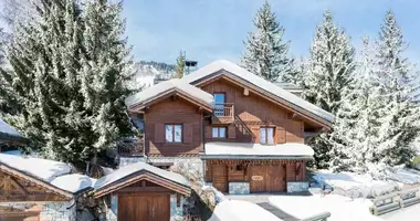 Chalet 5 bedrooms with Furniture, with Wi-Fi, with Fridge in Albertville, France