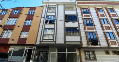 Bliźniak 6 pokojów w Arnavutkoey, Turcja