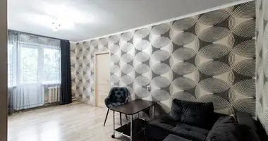 Wohnung 3 zimmer in Minsk, Belarus