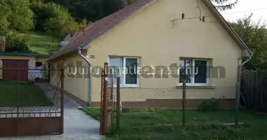 3 room house in Nagykovacsi, Hungary
