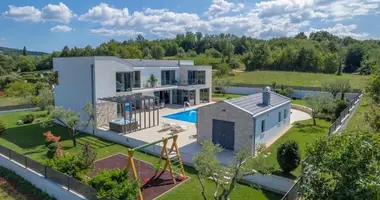 Villa 5 bedrooms in Umag, Croatia