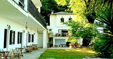 Hotel 900 m² w Anilio, Grecja