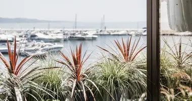 3 bedroom apartment in Marbella, Spain