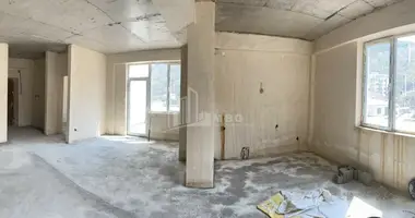 Apartamento 4 habitaciones en Tiflis, Georgia