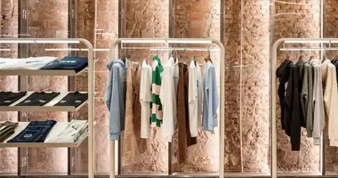 Gewerbefläche 130 m² in Barcelona, Spanien