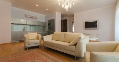 3 bedroom apartment in Navapolatsk, Belarus