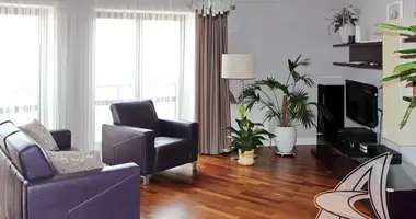 Apartamento 3 habitaciones en Brest, Bielorrusia