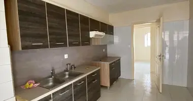 Apartamento 4 habitaciones en Atenas, Grecia