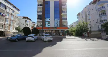 Wohnung 3 Zimmer in Konyaalti, Türkei