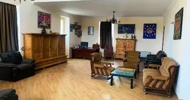 House for rent in Mtskheta region w Saguramo, Gruzja