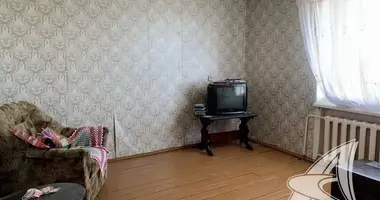 Apartamento 3 habitaciones en Dzivin, Bielorrusia